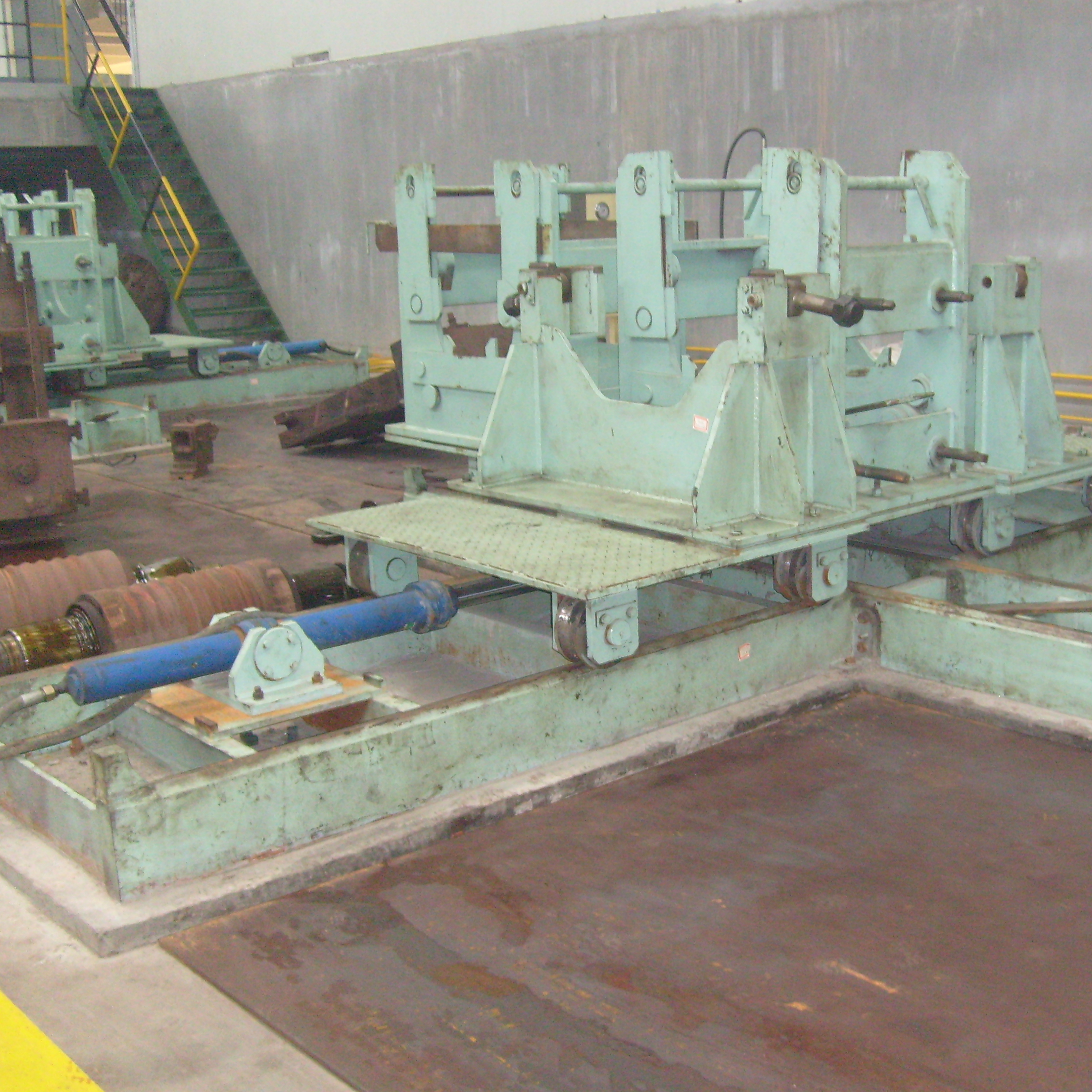 Double Station Roll Changing Manipulator